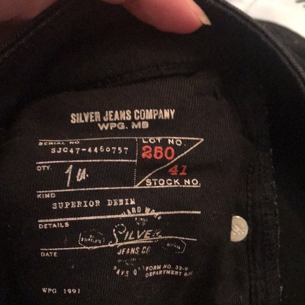 Silver jeans ripped​​​​​​ - Picture 5 of 5